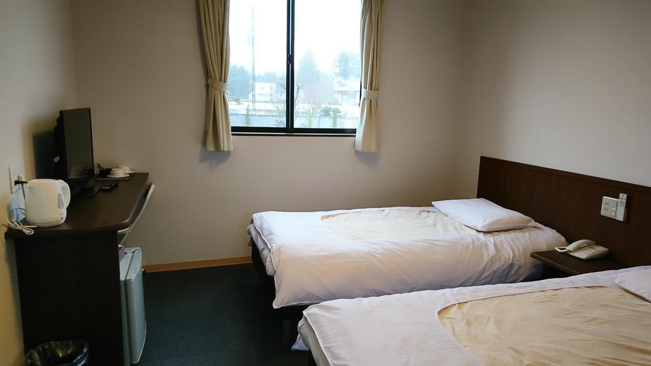 Hotel Takayama Narita Bagian luar foto